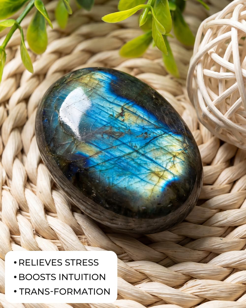 Crystals and Healing Stones Set - Chakra Crystals Gift for Women, Thumb Worry Stones, Chakra Bracelets, 7 Chakra Stones Set, Orgone Pyramid for Positive Energy Balance, Birthday Gifts for Women