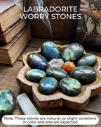 Crystals and Healing Stones Set - Chakra Crystals Gift for Women, Thumb Worry Stones, Chakra Bracelets, 7 Chakra Stones Set, Orgone Pyramid for Positive Energy Balance, Birthday Gifts for Women